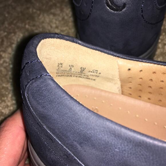 Clarks Atrisan Unstructured Blue Suede Oxford Lace Up Shoes Woman’s 8 - Picture 8 of 11